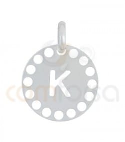 Colgante letra K con circulos troquelados 14 mm plata 925