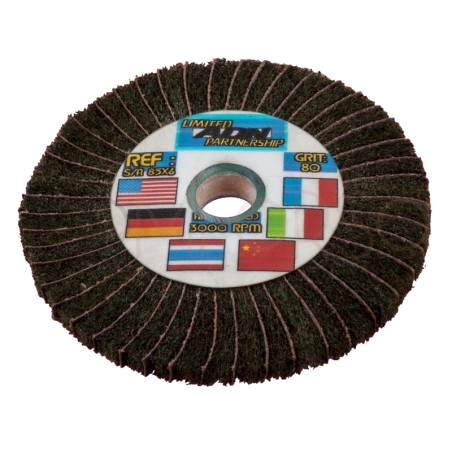 Grit flap sanding wheel