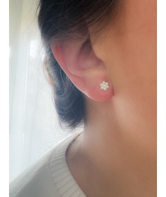 Aretes flor de perlitas