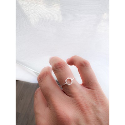 Anillo Sol con circonitas 9 mm
