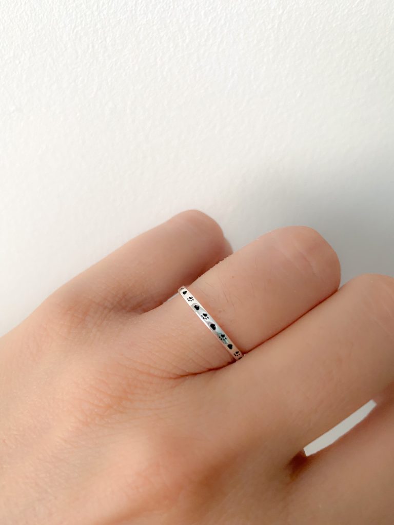 Sterling silver heart and footprint ring 1.8mm